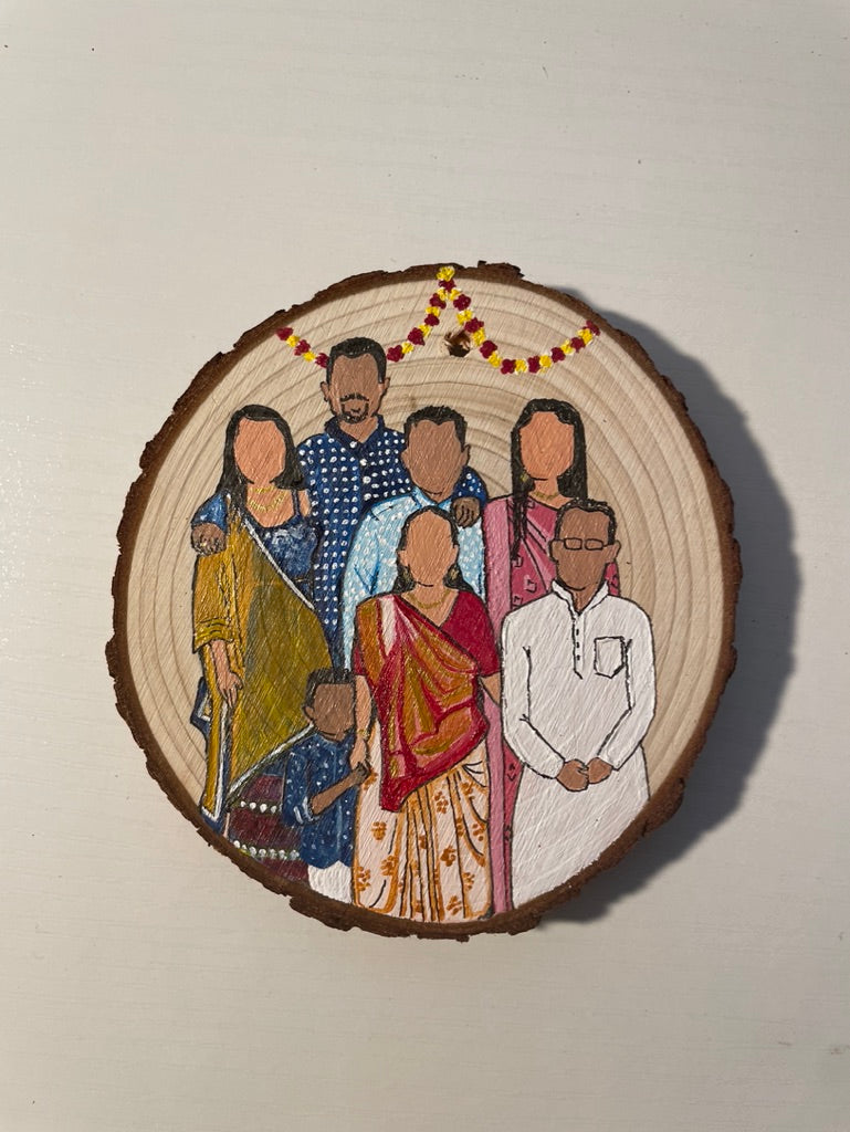 Custom Wooden Ornament Faceless Family Portrait (3.5x4 in)